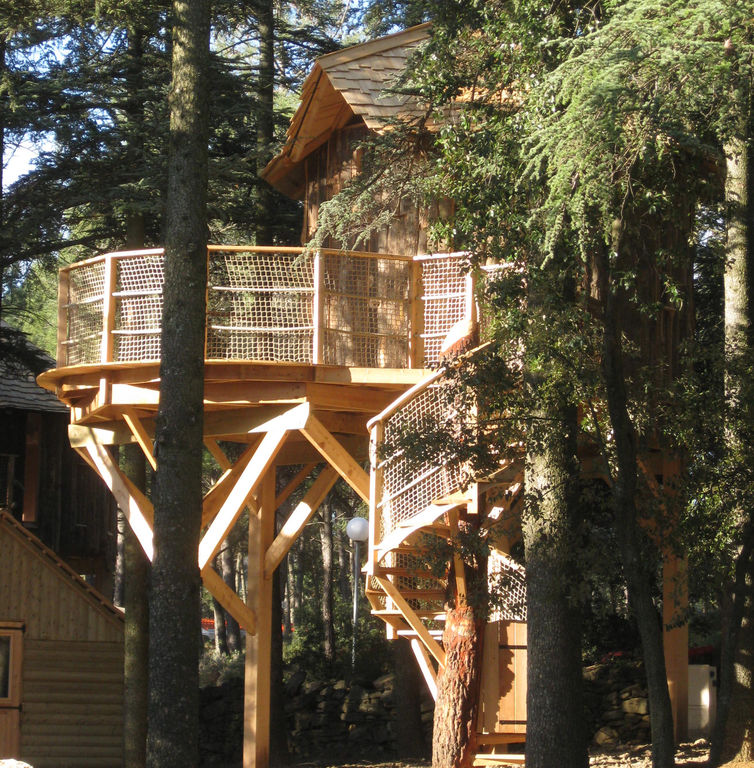 Beauregard : Cabanes dans les arbres, Camping Provence-Alpes-C�te d'Azur - 3