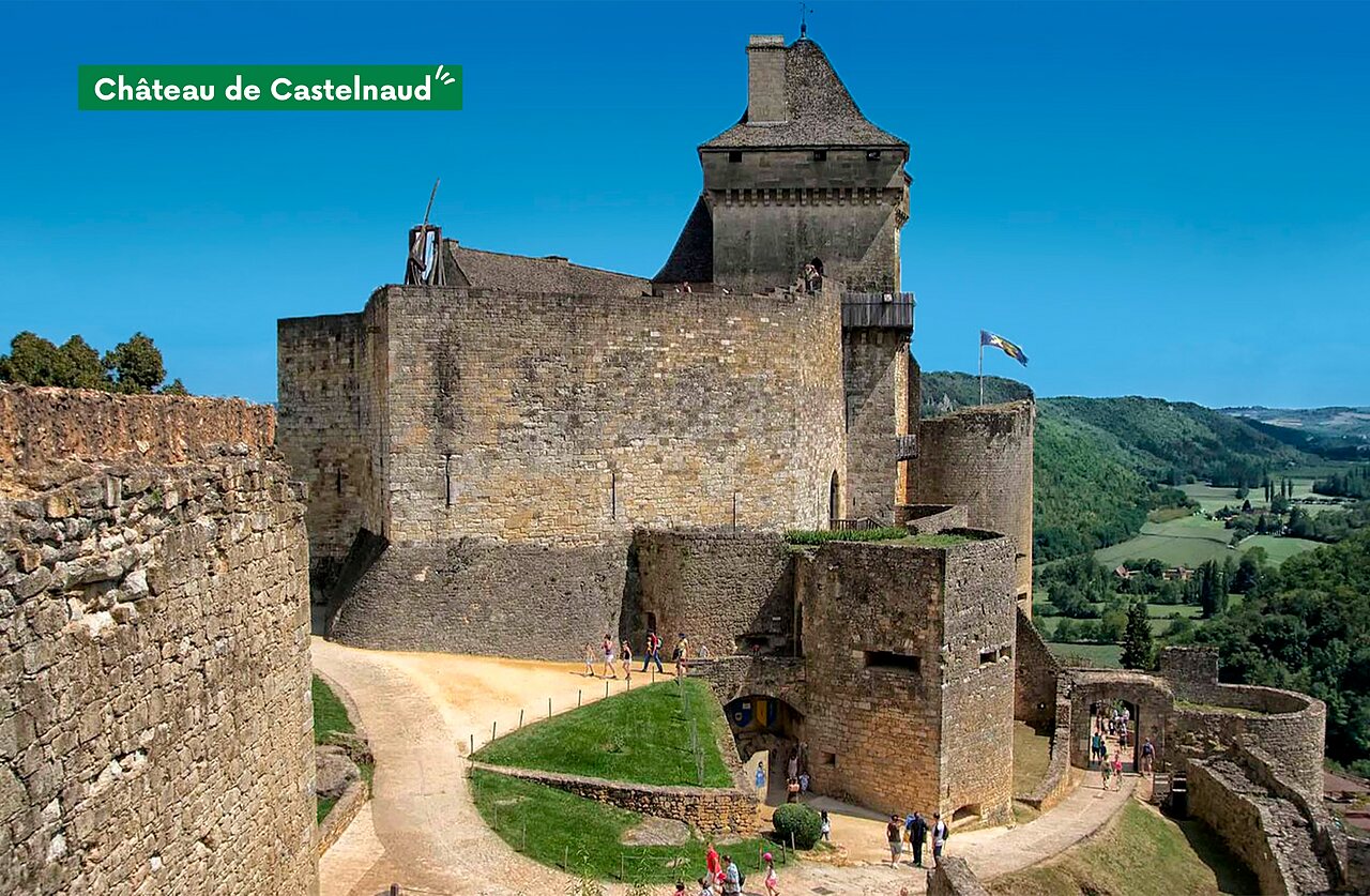 Ch�teau m�di�val de Castelnaud-la-Chapelle, un site historique majeur en Dordogne (24).