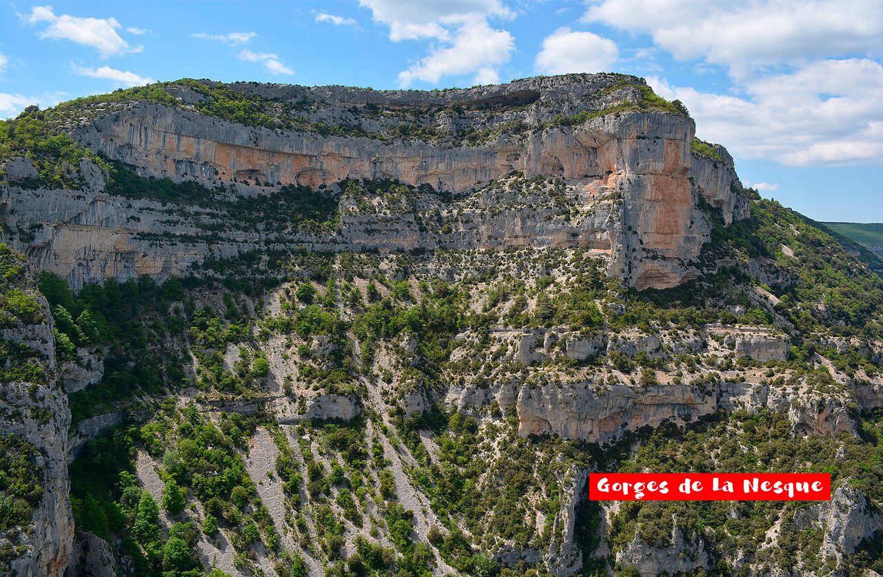 Gorges de la Nesques, site naturel impressionnant � visiter pr�s de Vaison la Romaine.