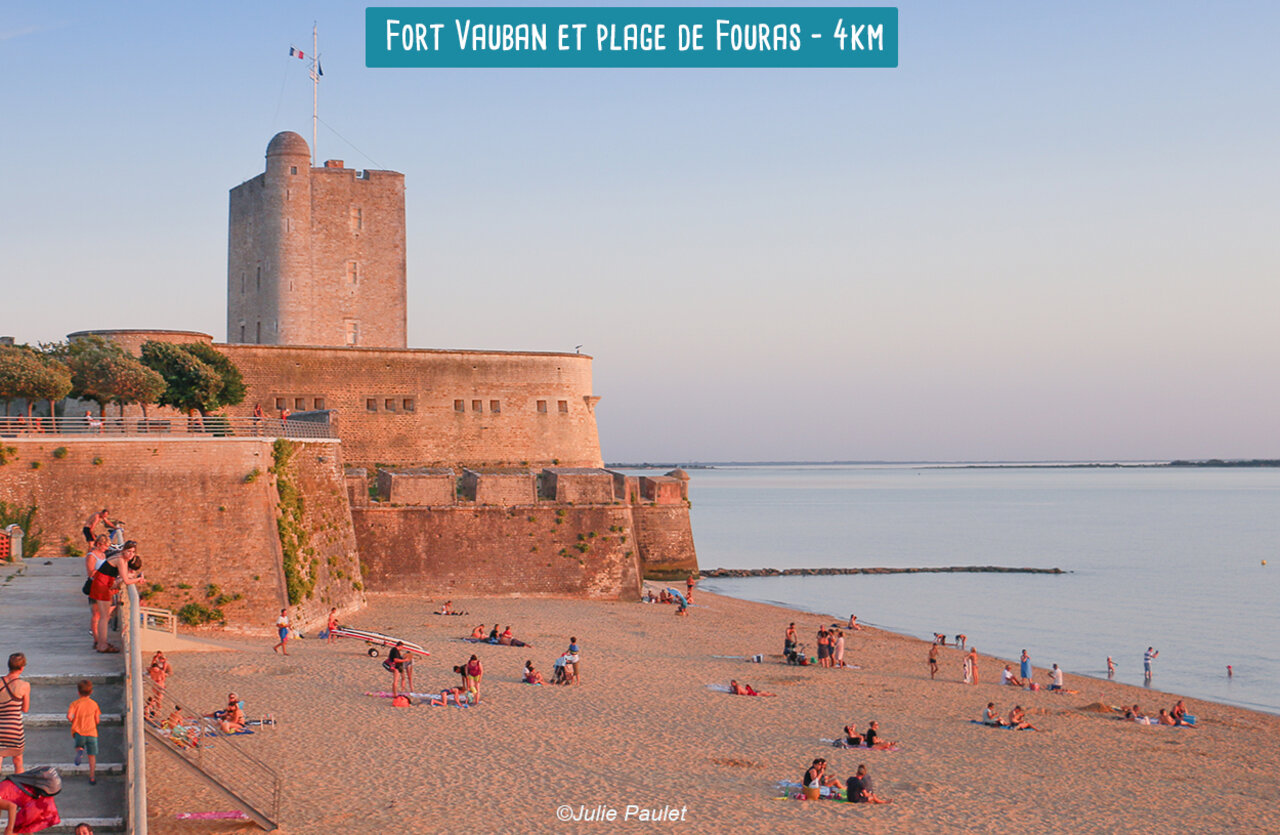 Fort Vauban historique et plage de Fouras, lieu � visiter en Charente-Maritime.