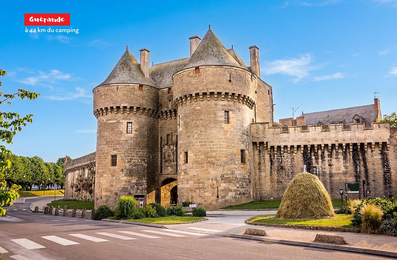 Ch�teau m�di�val de Gu�rande, cit� historique � visiter pr�s de Pornic.