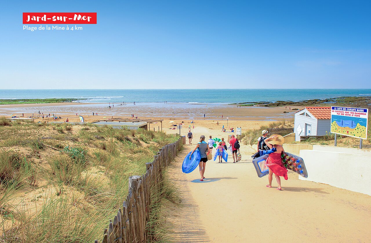 Plage de la Mine � Jard-sur-Mer, lieu � visiter pr�s du camping.