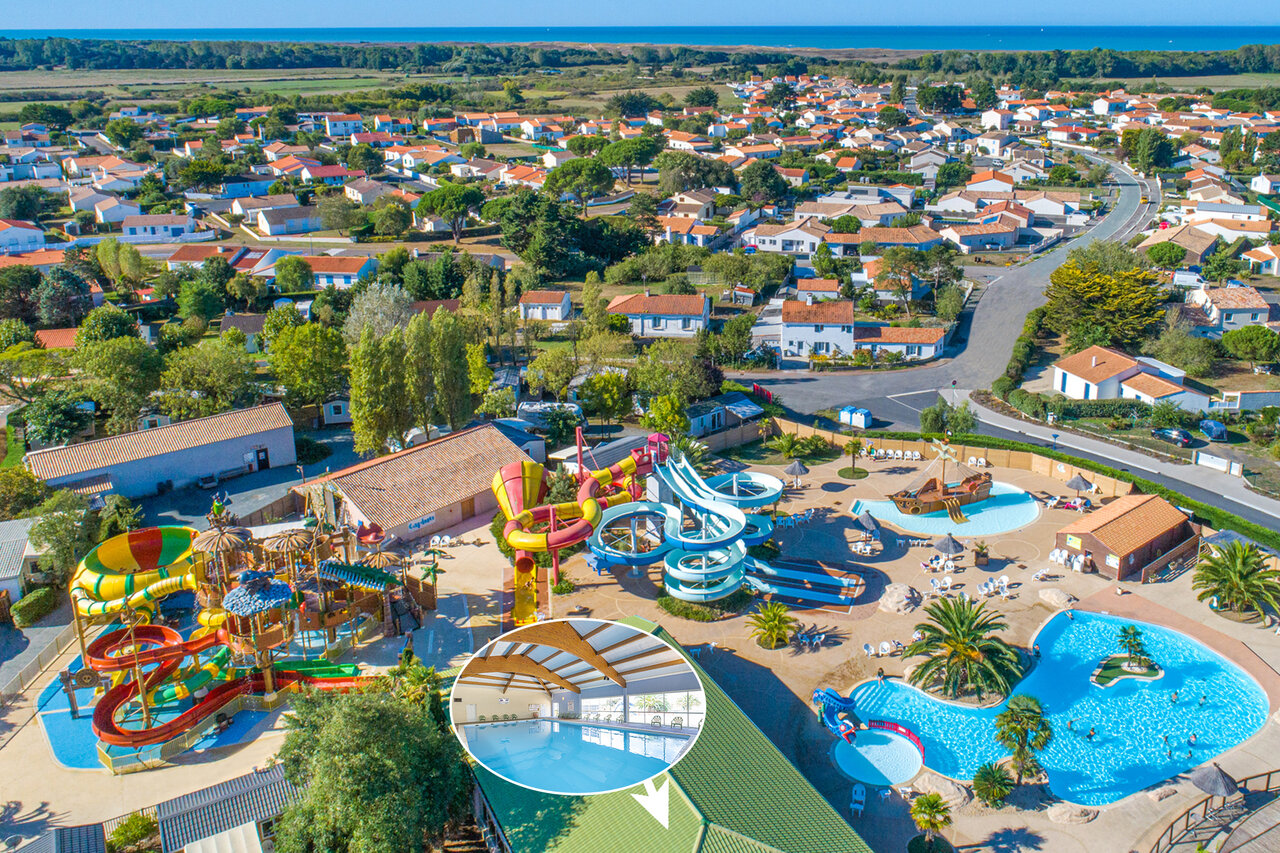 Parc aquatique, toboggans et piscines au camping CAPFUN Dauphins Bleus GIVRAND (85).
