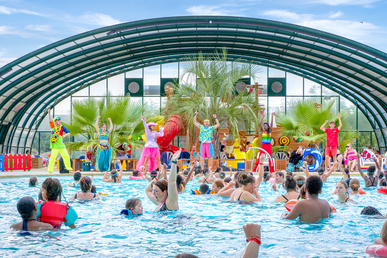 Animation aquatique piscine couverte CAPFUN Donjon de Lars Courseulles-sur-Mer (14).