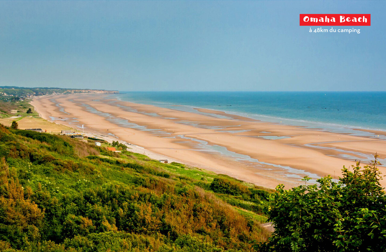 Plage historique d'Omaha Beach en Normandie, lieu de m�moire � visiter.