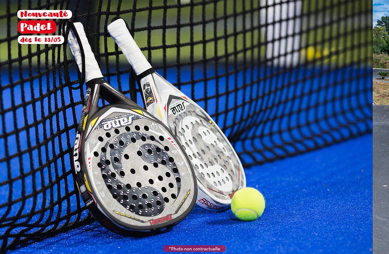 Raquettes et balle de padel au camping CAPFUN Falaises � Gonneville sur Mer (14).