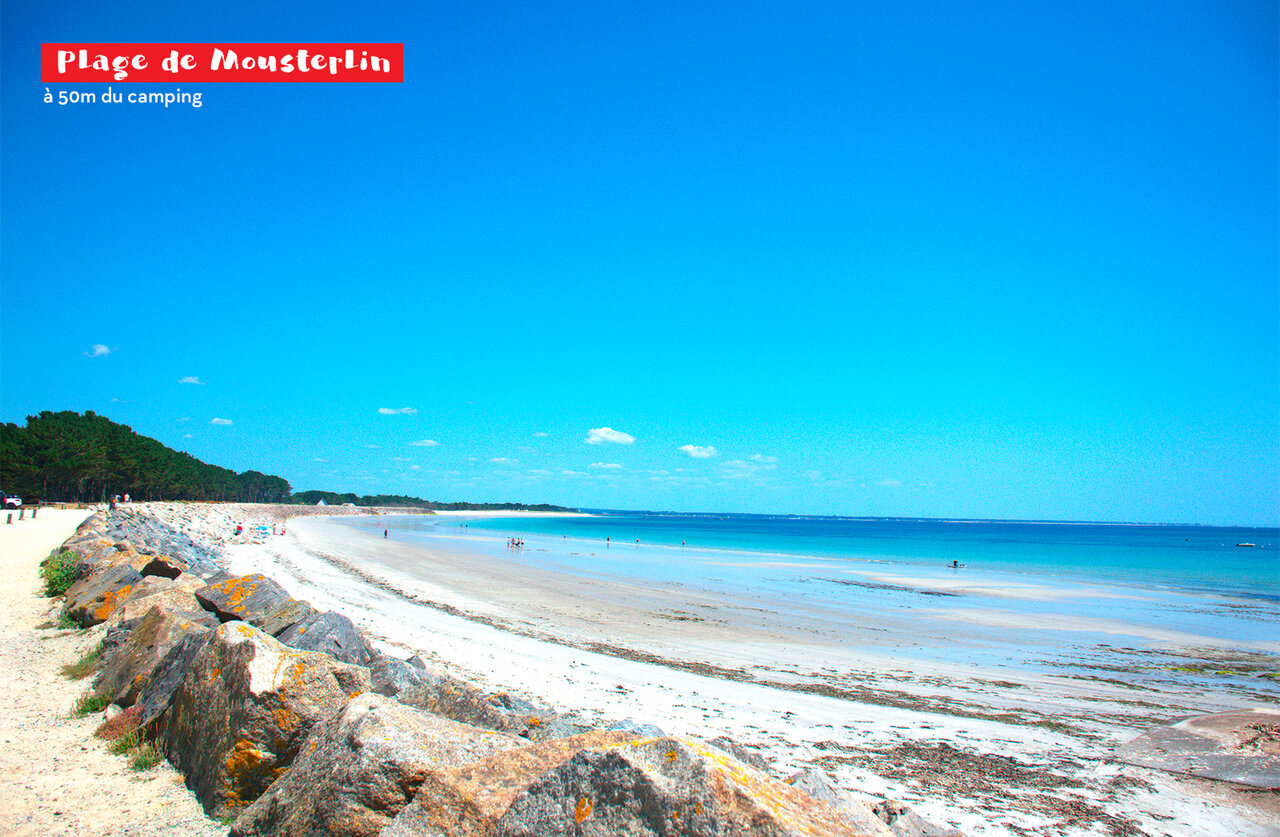 Plage de Mousterlin, sable fin et mer turquoise, au camping CAPFUN Grand Large � FOUESNANT (29).