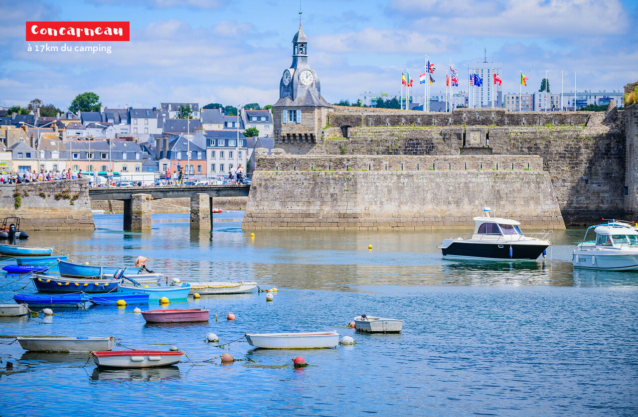 Ville fortifi�e de Concarneau et son port, un lieu � visiter en Bretagne.