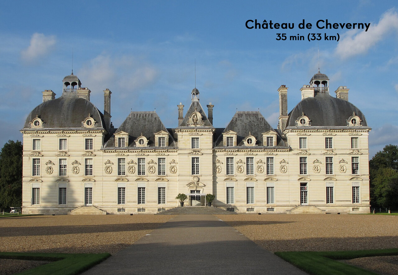 Ch�teau de Cheverny, majestueux monument historique � visiter pr�s de Blois, Val de Loire.