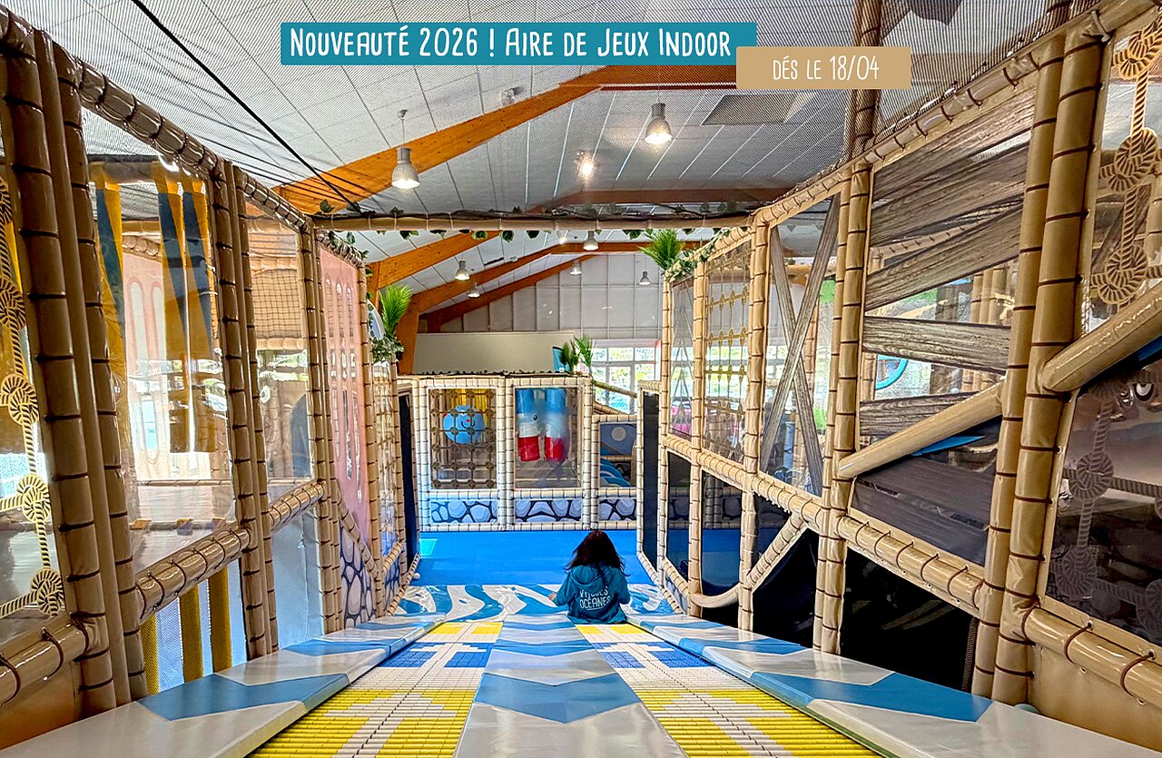 Aire de jeux indoor au camping VAGUES OCEANES Grosses Pierres � Saint-Georges-d'Ol�ron.