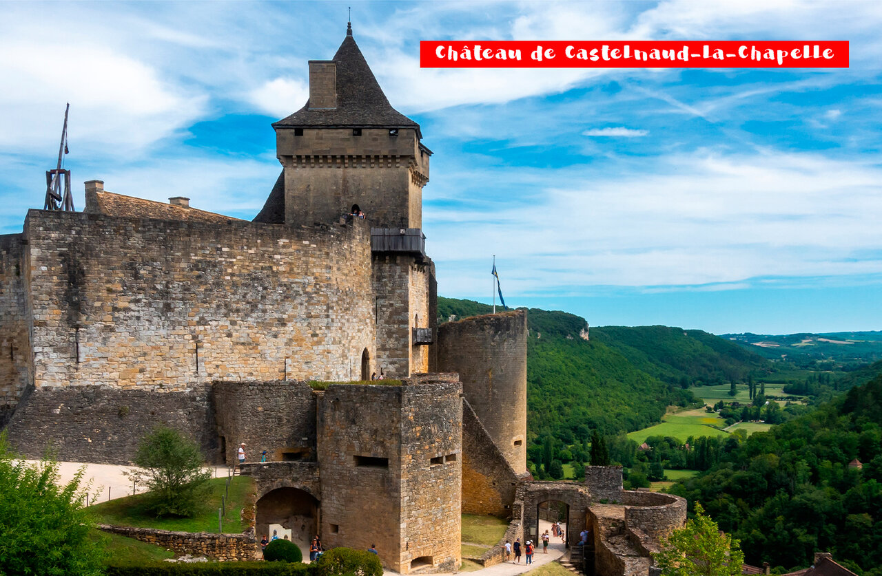 Ch�teau m�di�val de Castelnaud-La-Chapelle, site historique � visiter en Dordogne.