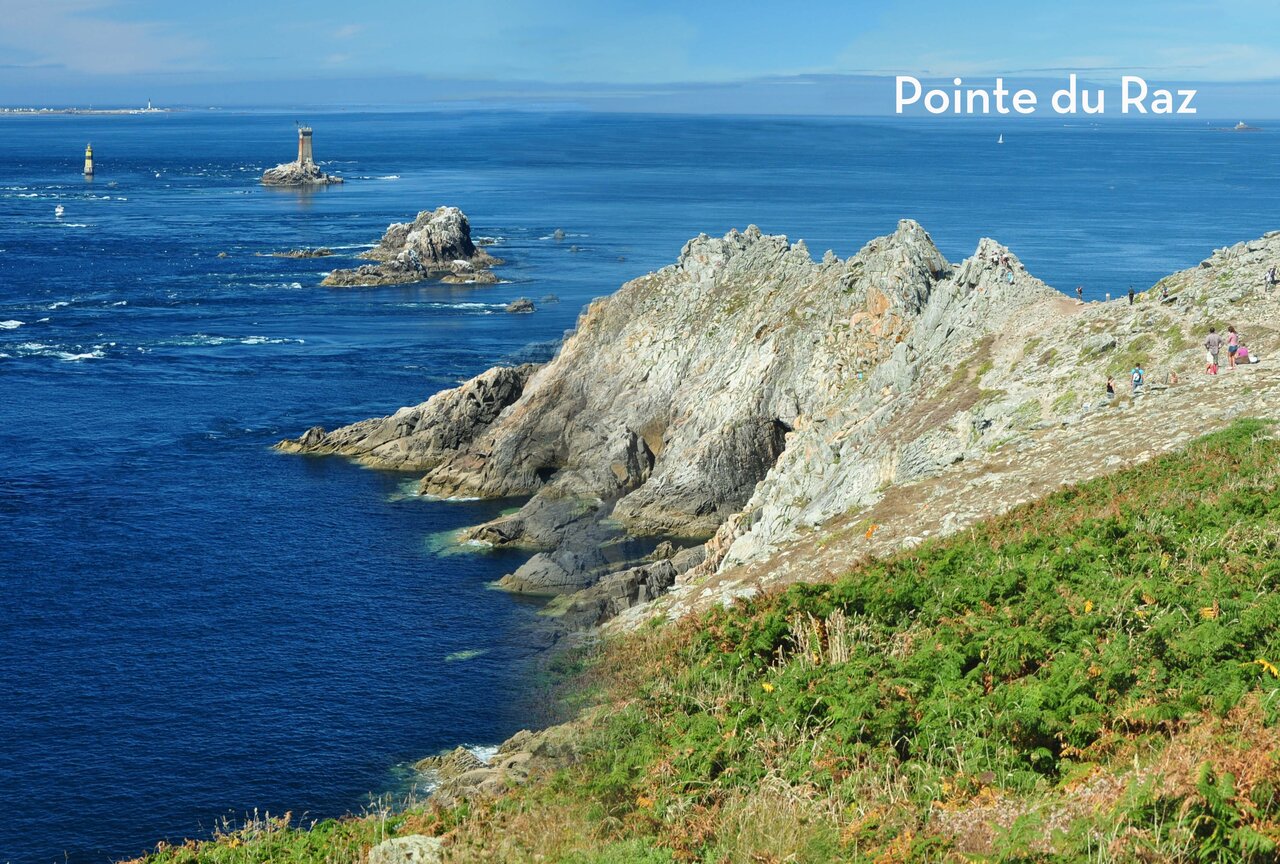 Pointe du Raz, site naturel embl�matique du Finist�re, � visiter en Bretagne.