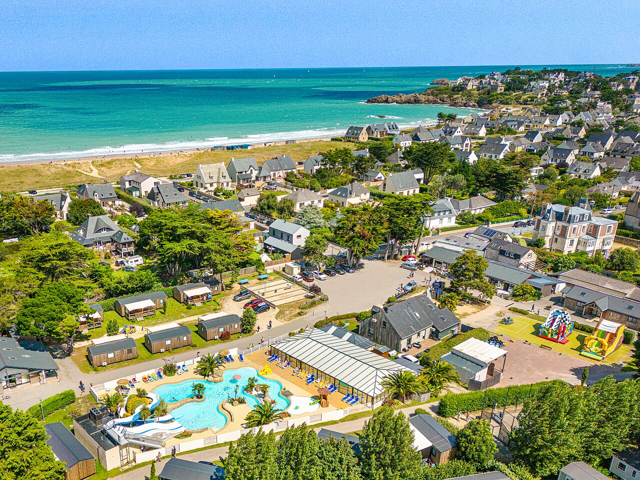 Parc aquatique au camping CLICOCHIC Longchamp � Saint Lunaire (35).