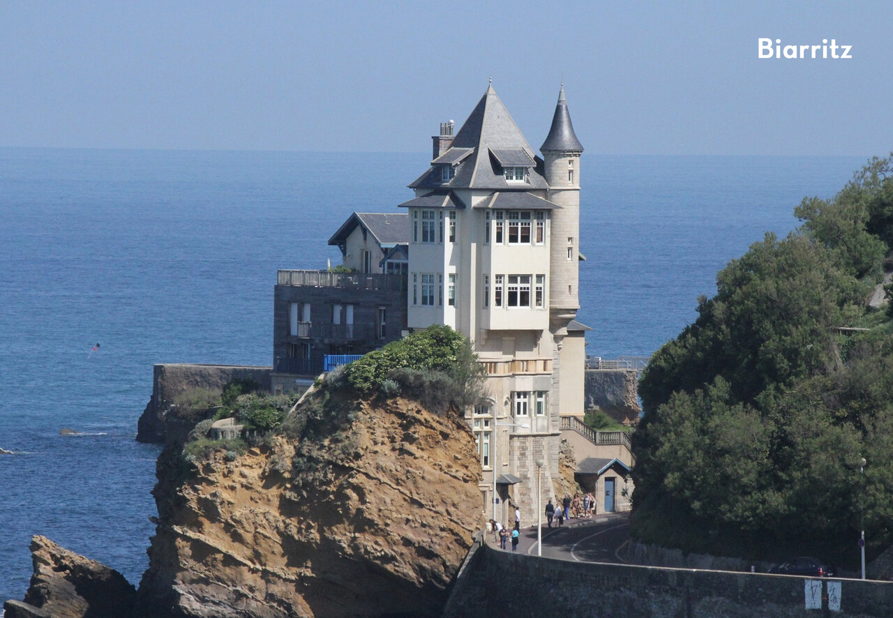Villa Belza, b�timent embl�matique sur la c�te rocheuse de Biarritz, Pyr�n�es-Atlantiques.