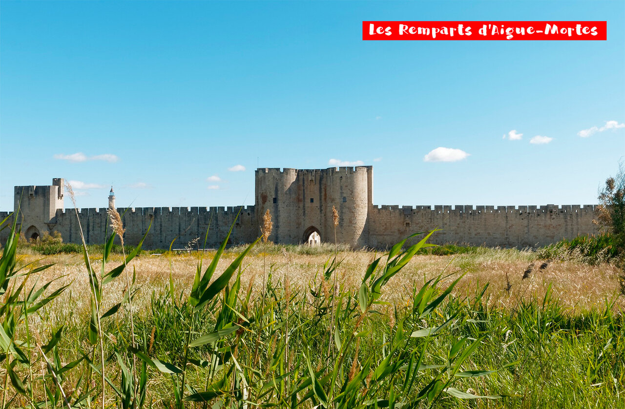 Remparts m�di�vaux d'Aigue-Mortes, un site historique � visiter en Camargue.