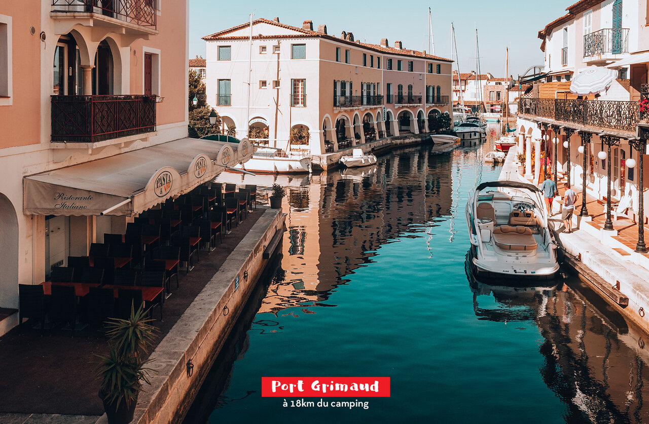 Port Grimaud, la Venise proven�ale, un village lacustre � visiter pr�s de La Mole.