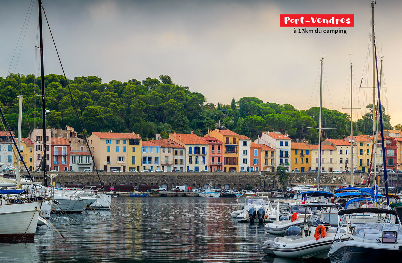 Port de plaisance color� � Port-Vendres, lieu � visiter pr�s du camping.