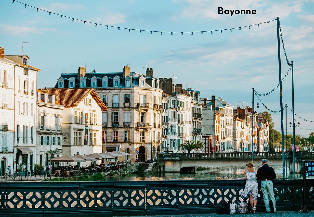Quartier historique de Bayonne, ville � visiter pr�s du camping dans les Pyr�n�es-Atlantiques.