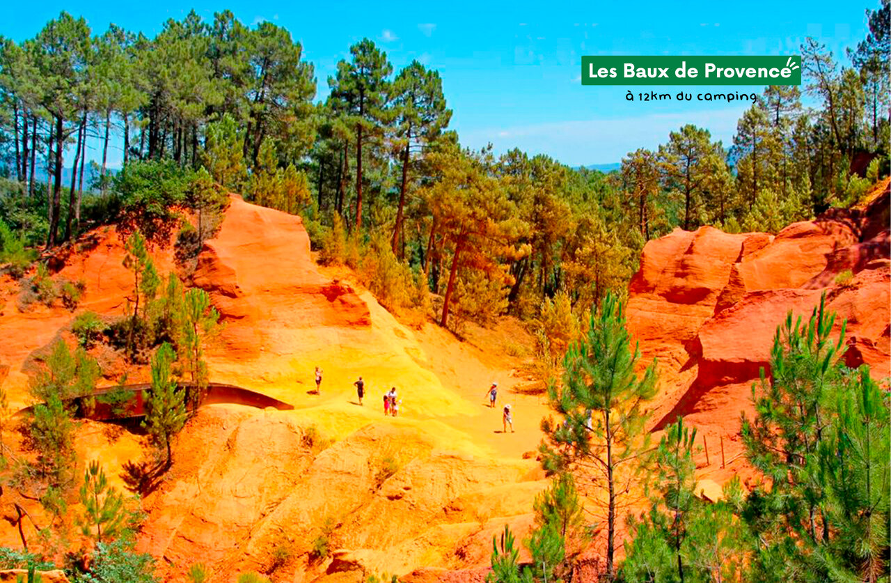 Sentier des ocres aux Baux de Provence, un site naturel exceptionnel � visiter.