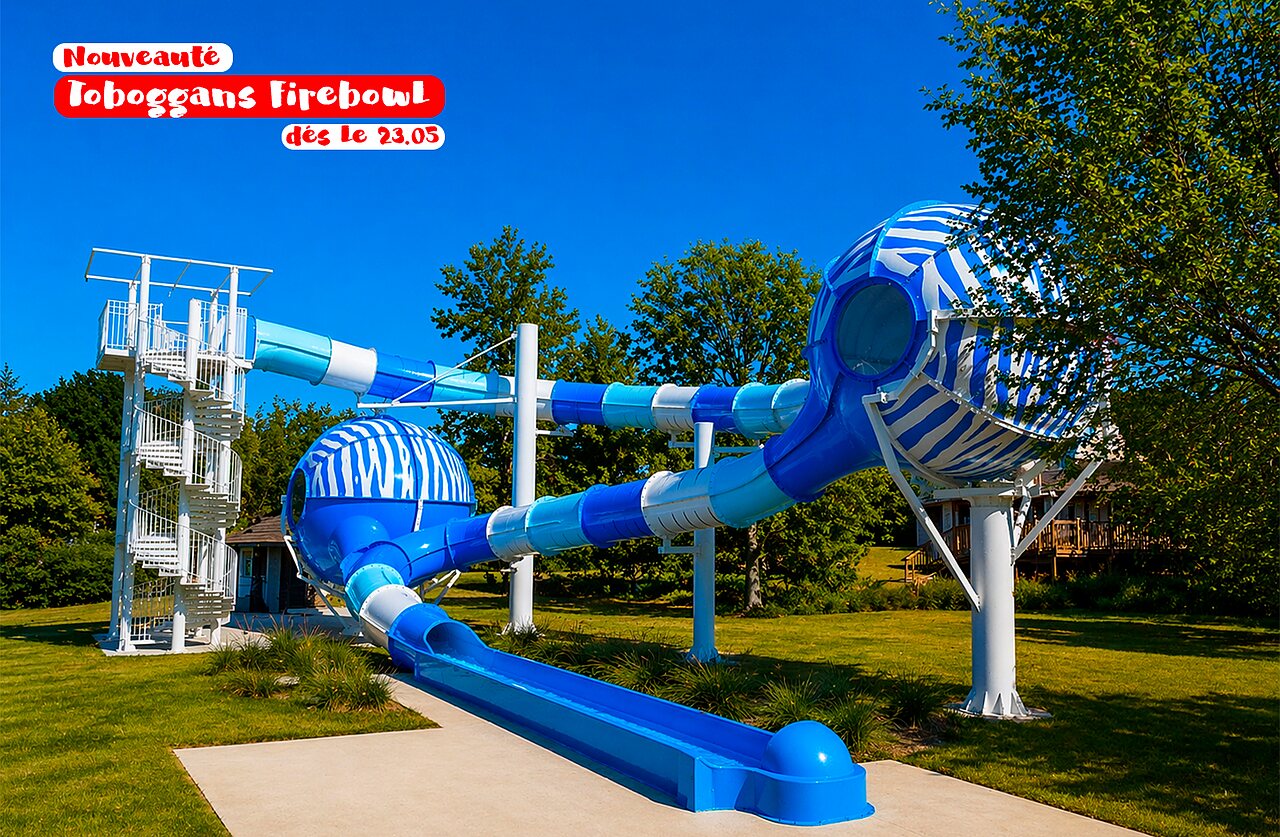 Toboggans aquatiques Firebowl et escalier au camping CAPFUN Ullule � Tournon d'Agenais (47).
