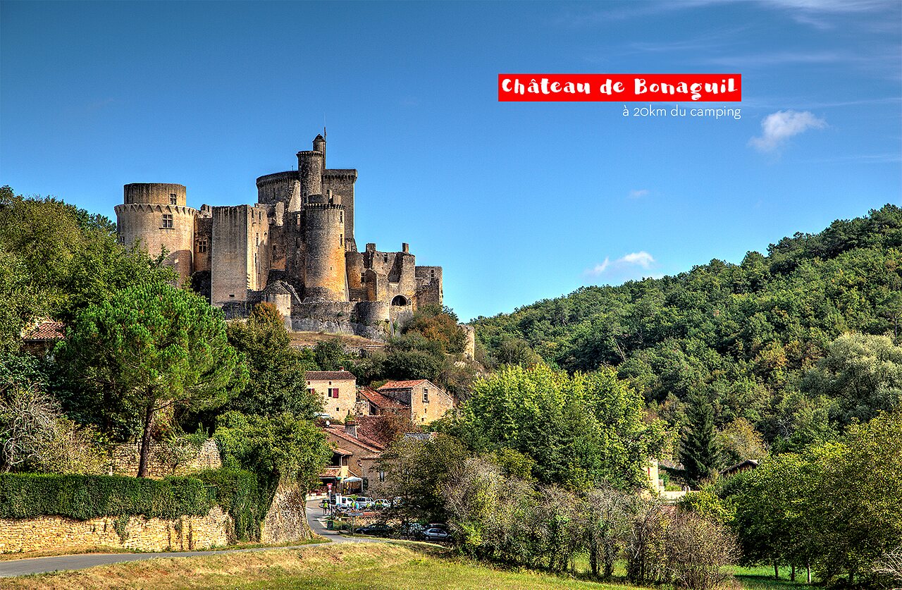 Ch�teau m�di�val de Bonaguil, un site historique � visiter en Lot-et-Garonne.