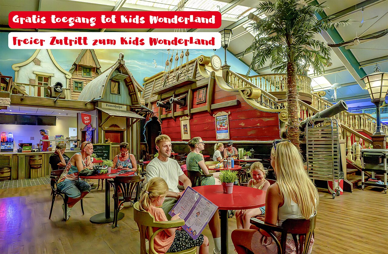 Restaurant th�matique pirate et aire de jeux au CAPFUN Wondermolen � Molenschot.